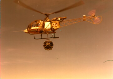 Alouette transporte un moteur