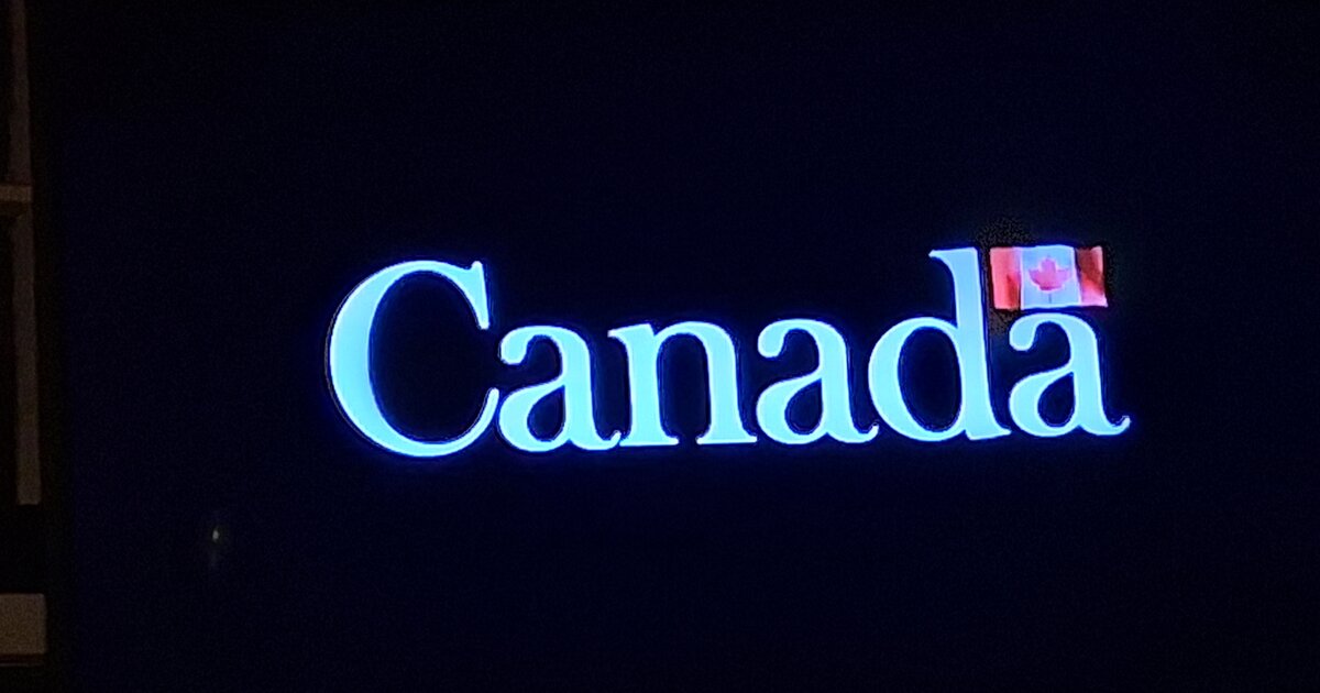 Le mot-symbole Canada à la fin de l'annonce télévisée du gouvernement